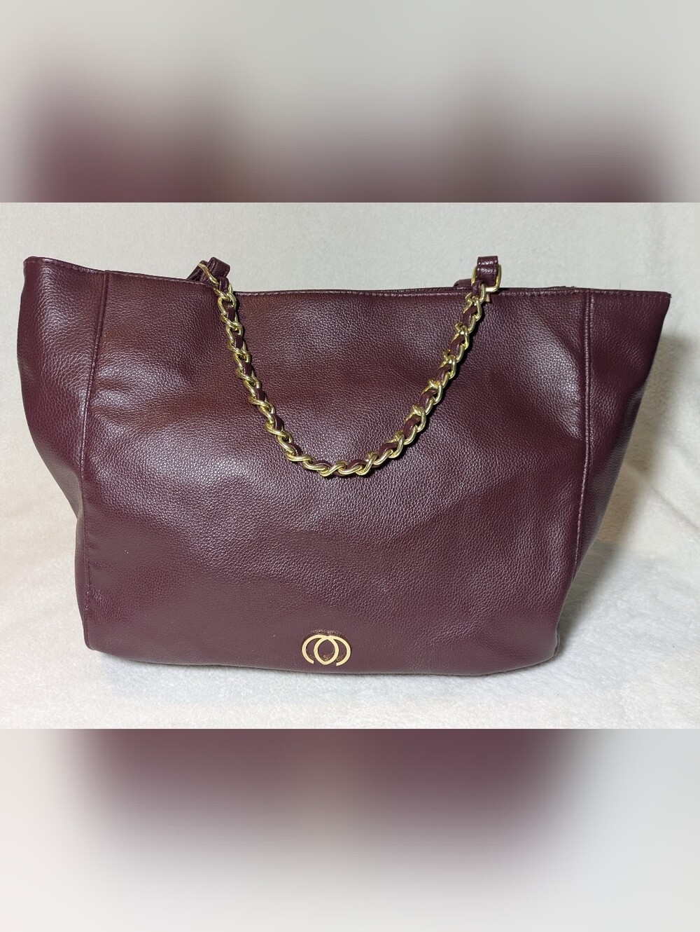 Minicci Wine Burgundy Faux Leather Tote Bag with Gold Chain